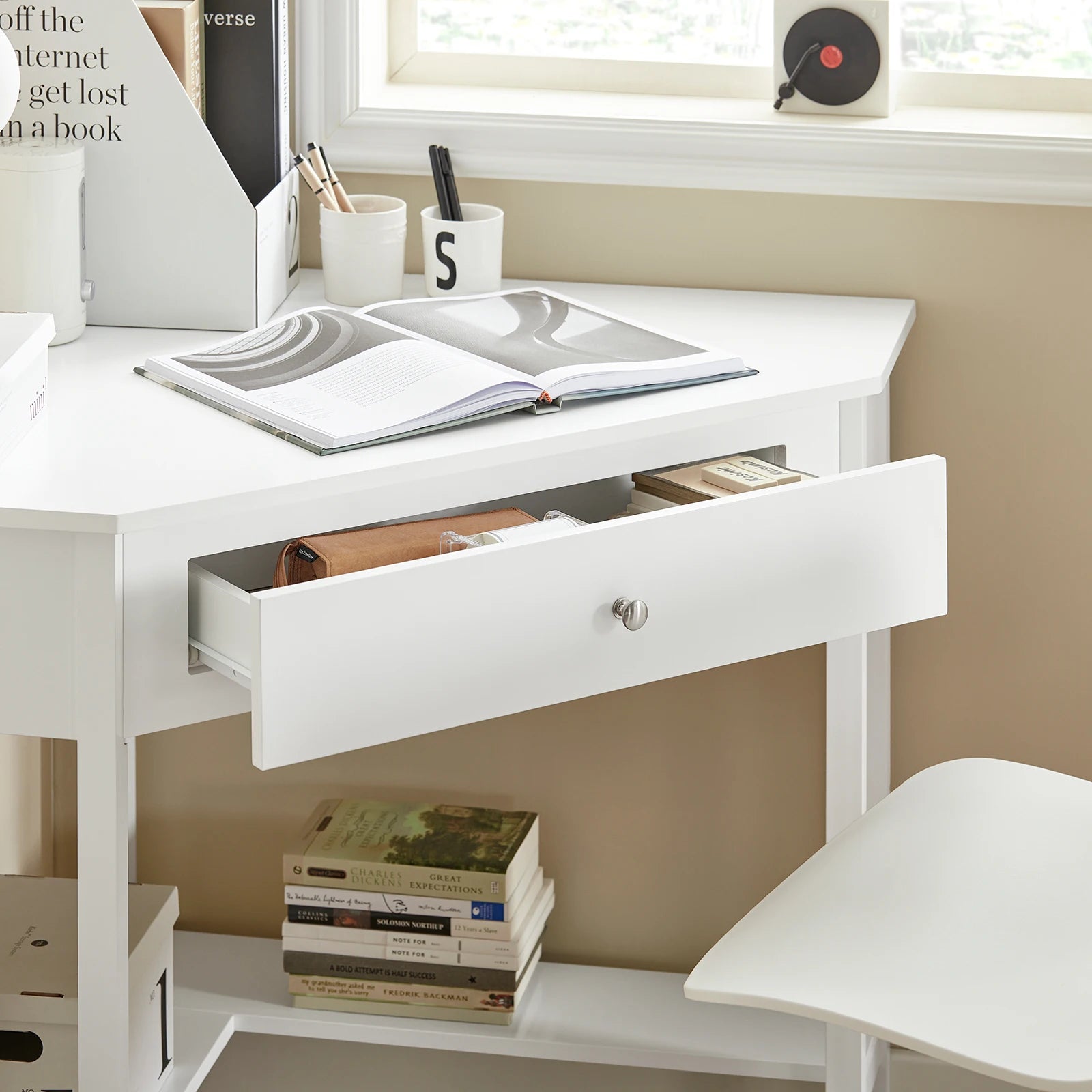 SoBuy®FWT31-W corner table white desk computer table worktable table with shelf HT approx: 76x76cm